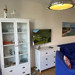 Schwalbennest-exklusiv-eigener Strandzugang-wellenrauschen *