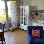 Schwalbennest-exklusiv-eigener Strandzugang-wellenrauschen Διαμέρισμα