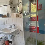 Schwalbennest-exklusiv-eigener Strandzugang-wellenrauschen Lägenhet *