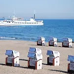 Schwalbennest-exklusiv-eigener Strandzugang-wellenrauschen Ostseebad Kühlungsborn