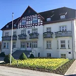 Apartamento Schwalbennest-exklusiv-eigener Strandzugang-wellenrauschen *