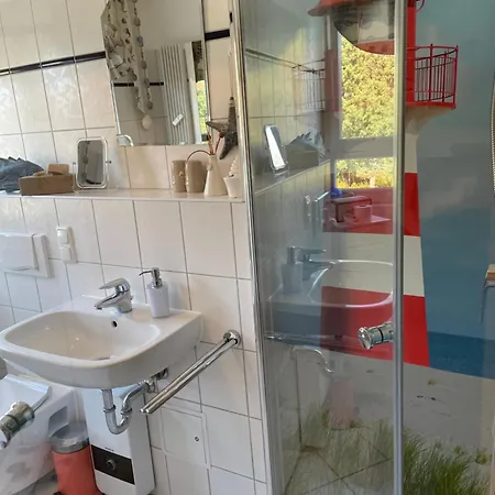 Schwalbennest-exklusiv-eigener Strandzugang-wellenrauschen アパート *