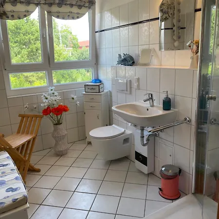 Schwalbennest-exklusiv-eigener Strandzugang-wellenrauschen Apartmán *
