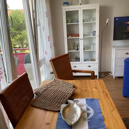 Schwalbennest-exklusiv-eigener Strandzugang-wellenrauschen Apartmán
