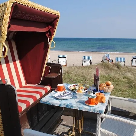 Schwalbennest-exklusiv-eigener Strandzugang-wellenrauschen Apartamento
