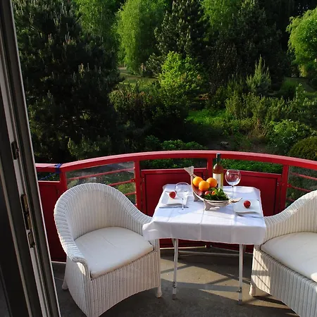 Schwalbennest-exklusiv-eigener Strandzugang-wellenrauschen * Ostseebad Kühlungsborn