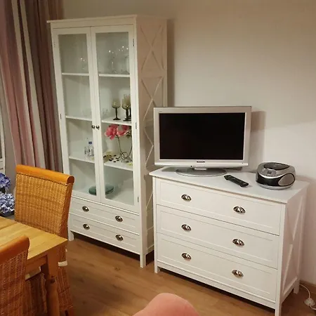 Schwalbennest-exklusiv-eigener Strandzugang-wellenrauschen Lejlighed *