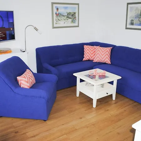 Schwalbennest-exklusiv-eigener Strandzugang-wellenrauschen