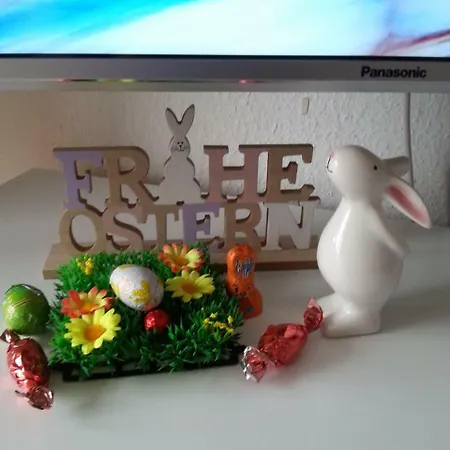 Schwalbennest Am *
