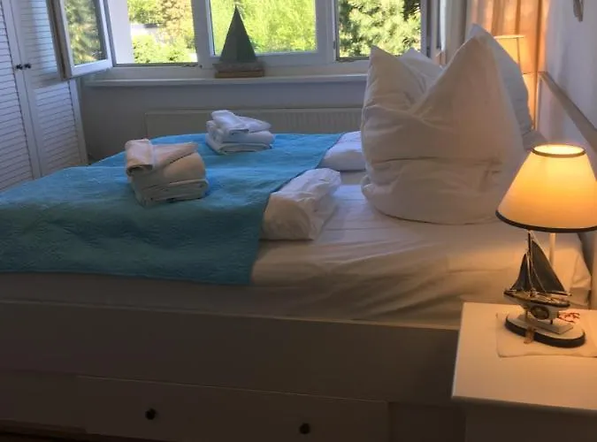 Schwalbennest-exklusiv-eigener Strandzugang-wellenrauschen *