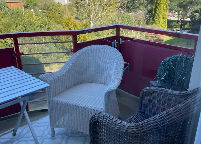 Schwalbennest-exklusiv-eigener Strandzugang-wellenrauschen *