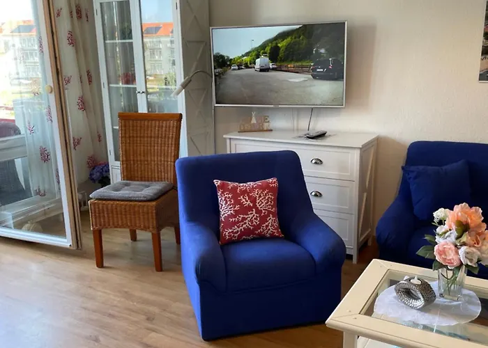 Apartment Schwalbennest-exklusiv-eigener Strandzugang-wellenrauschen Ostseebad Kühlungsborn