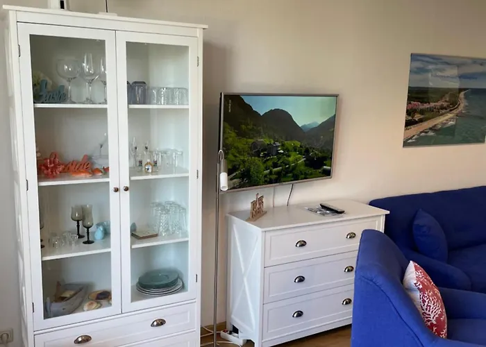 Apartment Schwalbennest-exklusiv-eigener Strandzugang-wellenrauschen Ostseebad Kühlungsborn