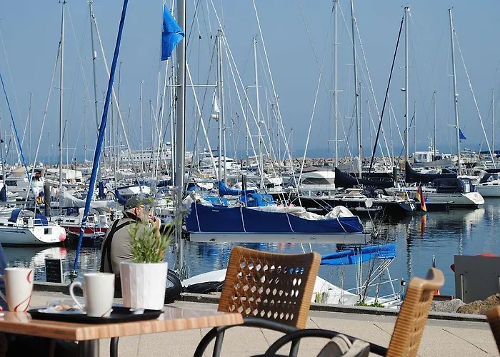 Apartment Schwalbennest-exklusiv-eigener Strandzugang-wellenrauschen Ostseebad Kühlungsborn