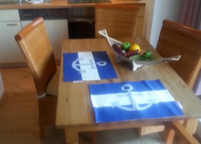 Apartment Schwalbennest-exklusiv-eigener Strandzugang-wellenrauschen Ostseebad Kühlungsborn